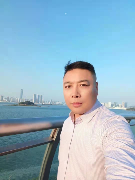 郝江华：爱的上善若水